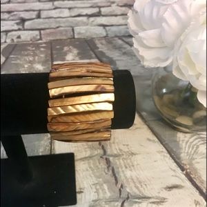 3/$20 Brown Gold Abalone Shell Stretch Bracelet